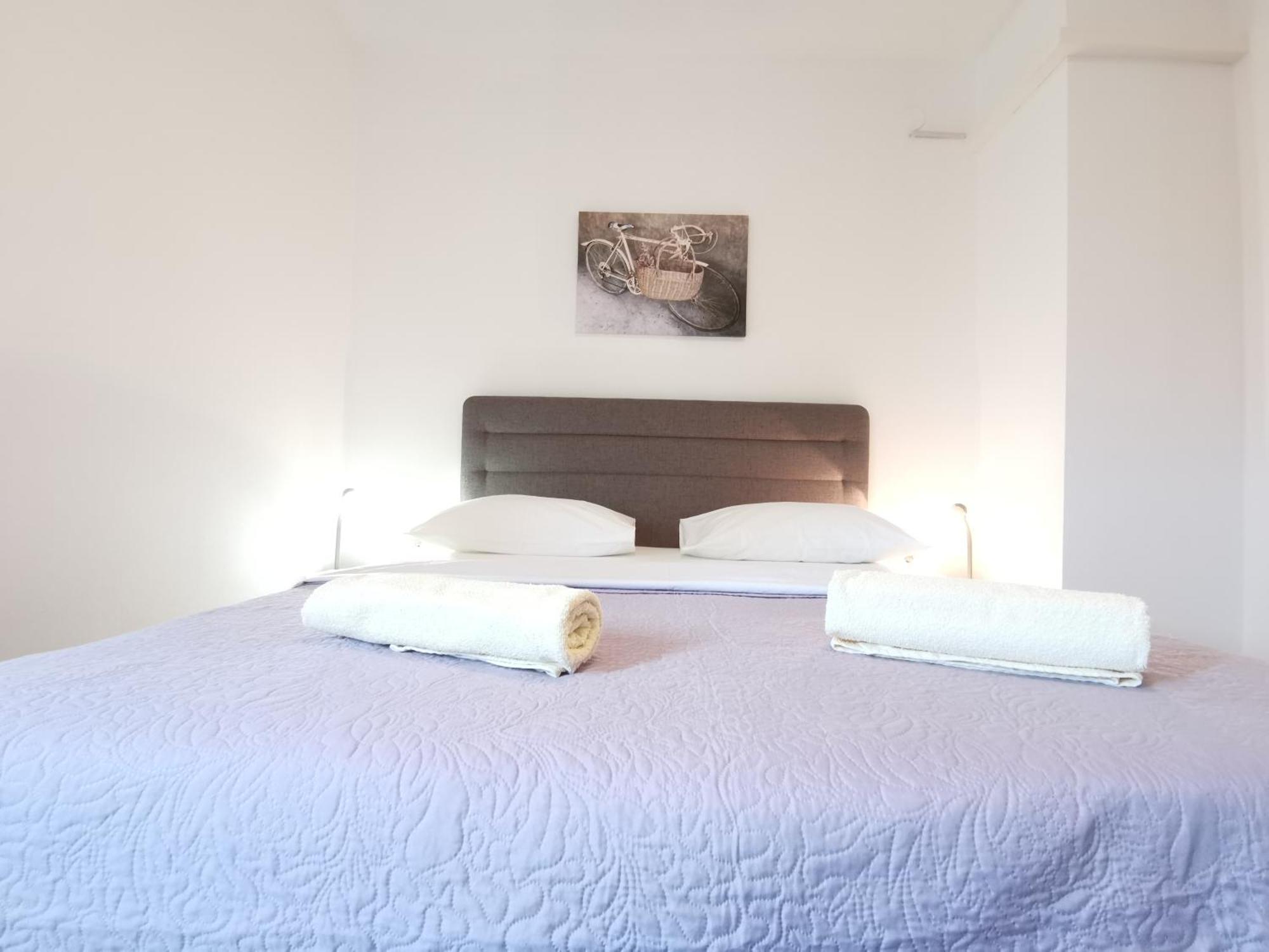 Apartman Sintic คิร์ก ห้อง รูปภาพ