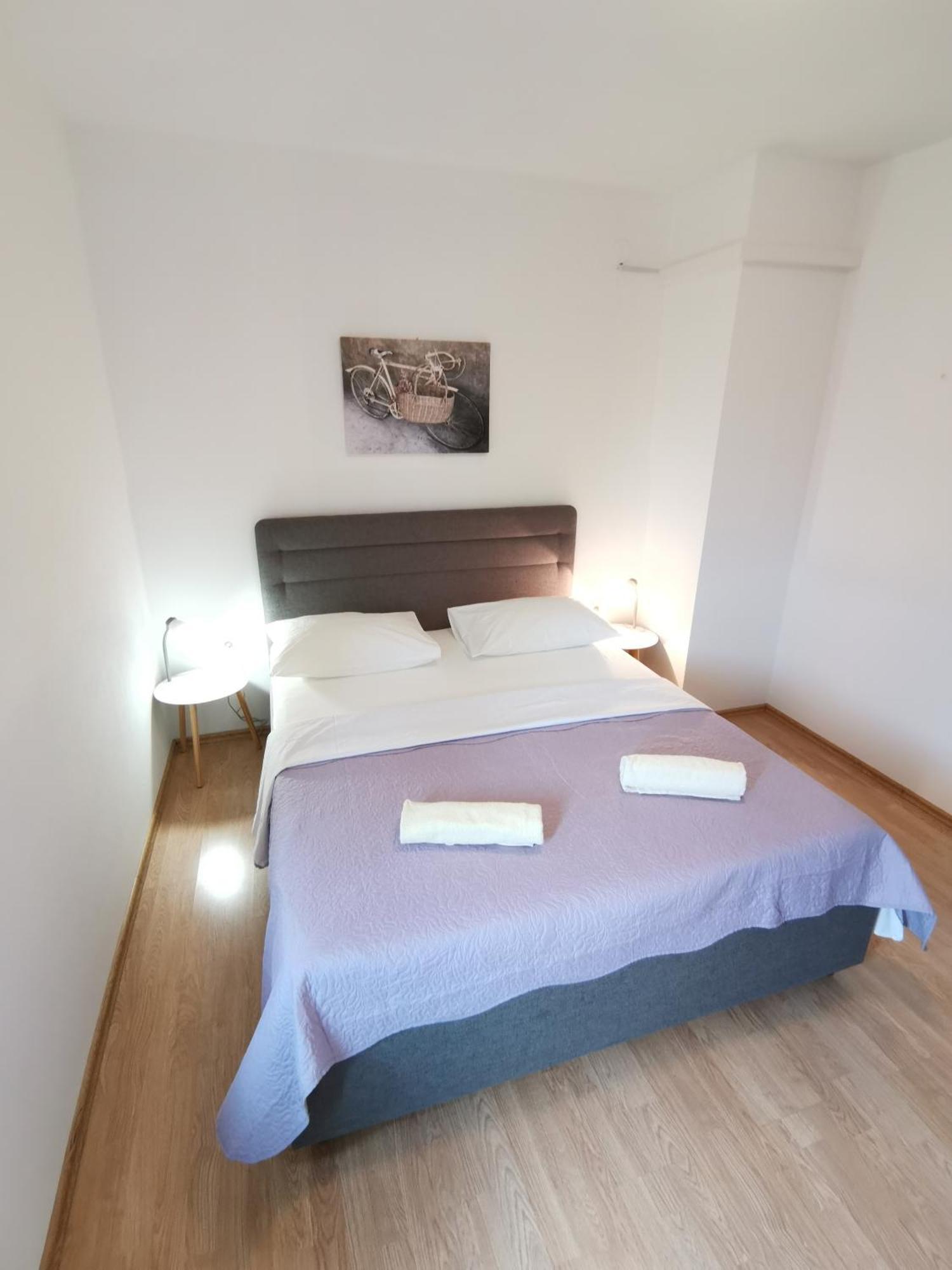 Apartman Sintic คิร์ก ห้อง รูปภาพ